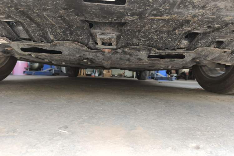 Used CHANGAN Eado 2024 PLUS Blue Whale NE 1.4T GDI DCT High-Energy Edition Chassis Front