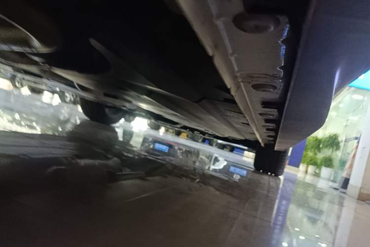 Used CHANGAN Eado 2024 1.5T GDI Automatic Flagship Edition Chassis Rear Right