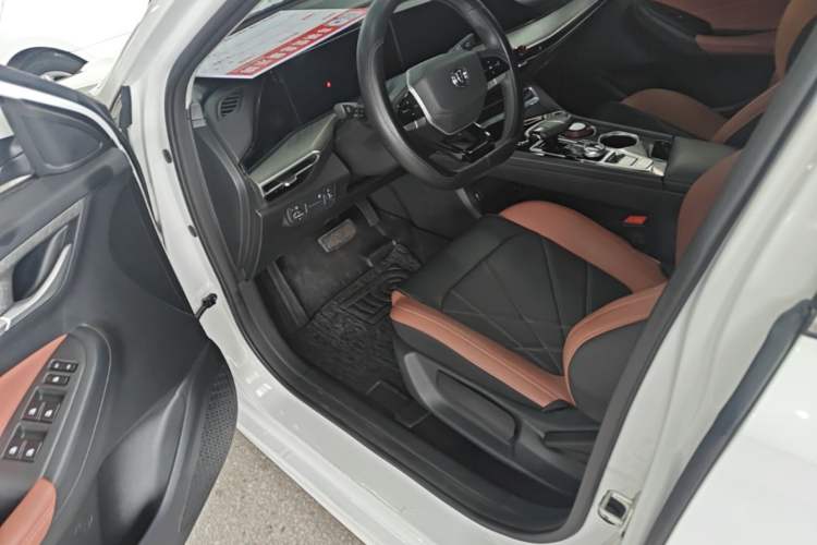 Used CHANGAN Eado 2024 PLUS Blue Whale NE 1.4T GDI DCT High-Energy Edition Driver Seat