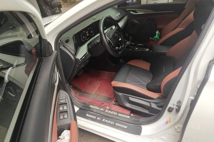 Used CHANGAN Eado 2024 PLUS Blue Whale NE 1.4T GDI DCT High-Energy Edition Driver Seat