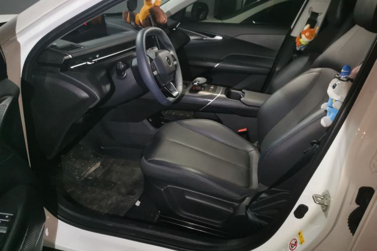 Used CHANGAN Eado 2024 1.5T GDI Automatic Prestige Edition Driver Seat