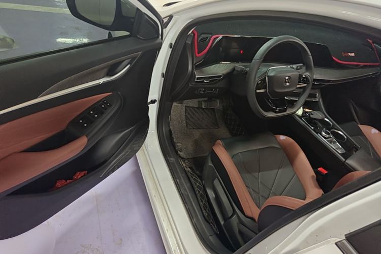 Used CHANGAN Eado 2024 PLUS Blue Whale NE 1.4T GDI DCT High-Energy Edition Driver Seat