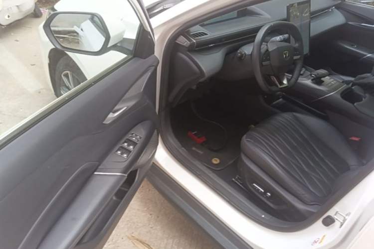 Used CHANGAN Eado 2024 1.5T GDI Automatic Flagship Edition Driver Seat