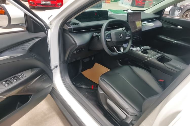 Used CHANGAN Eado 2024 1.5T GDI Automatic Enjoyment Edition Driver Seat