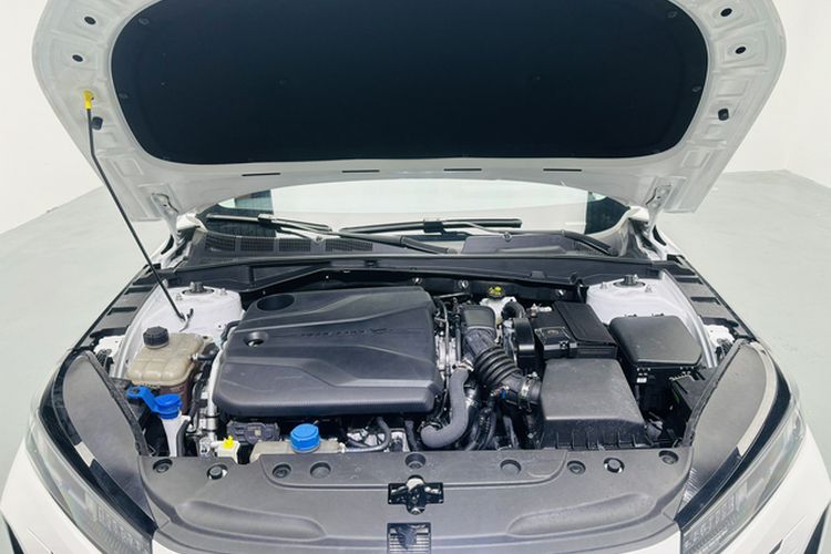 Used CHANGAN Eado 2024 1.5T GDI Automatic Flagship Edition Engine Bay