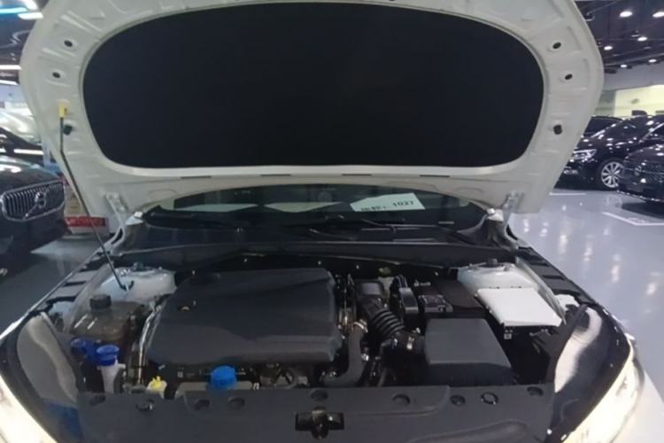 Used CHANGAN Eado 2024 1.5T GDI Automatic Prestige Edition Engine Bay
