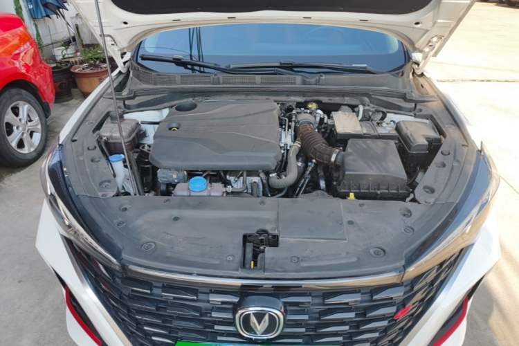 Used CHANGAN Eado 2024 PLUS Blue Whale NE 1.4T GDI DCT High-Energy Edition Engine Bay