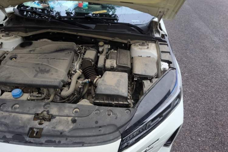 Used CHANGAN Eado 2024 1.5T GDI Automatic Prestige Edition Engine Bay Left