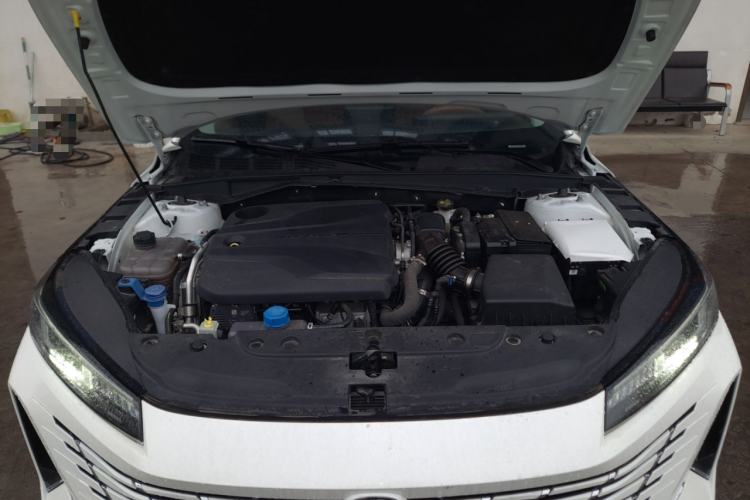 Used CHANGAN Eado 2024 1.5T GDI Automatic Flagship Edition Engine Bay