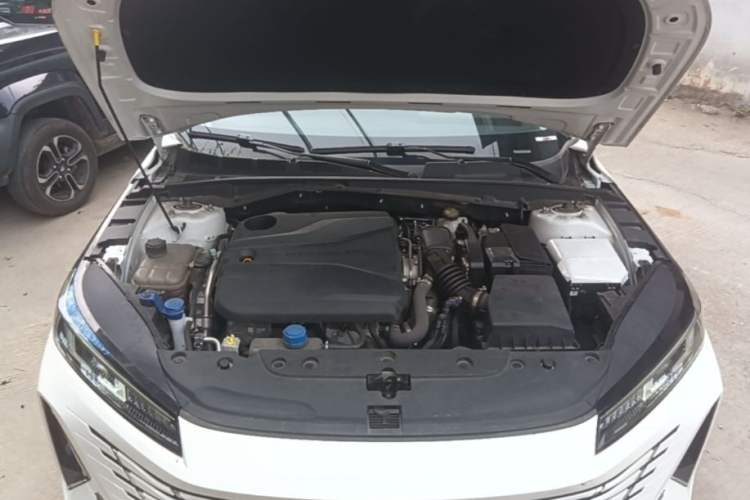 Used CHANGAN Eado 2024 1.5T GDI Automatic Flagship Edition Engine Bay
