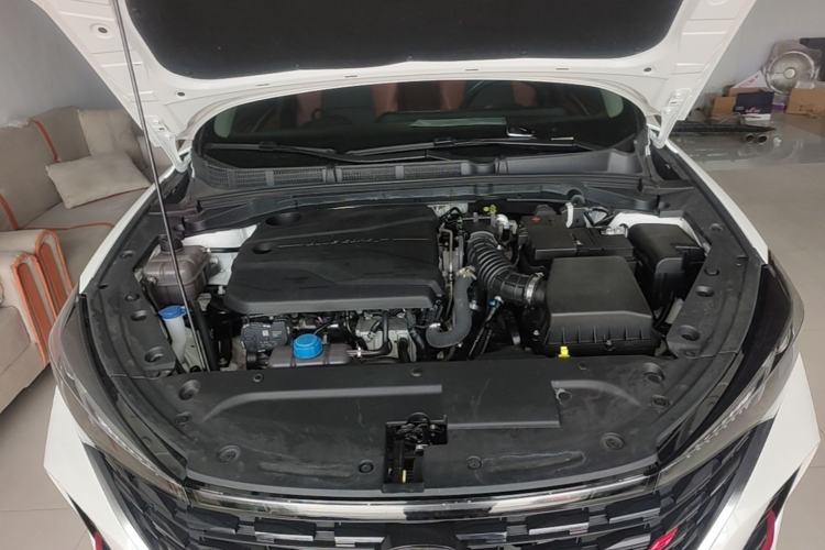 Used CHANGAN Eado 2024 PLUS Blue Whale NE 1.4T GDI DCT High-Energy Edition Engine Bay