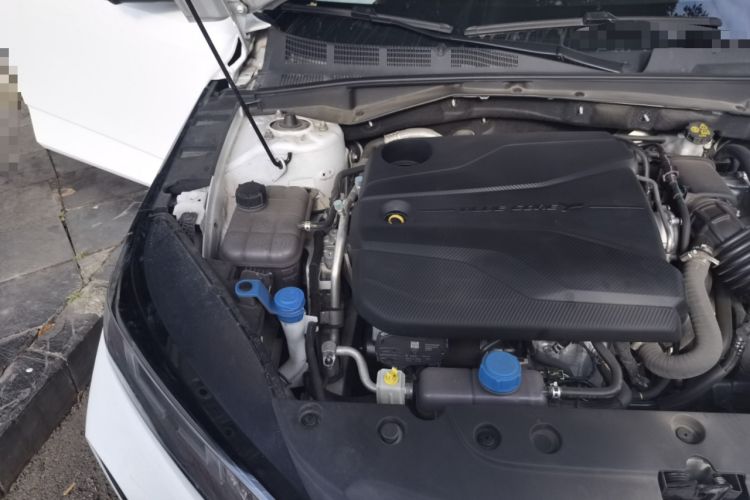 Used CHANGAN Eado 2024 1.5T GDI Automatic Prestige Edition Engine Bay Right