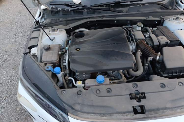 Used CHANGAN Eado 2024 1.5T GDI Automatic Prestige Edition Engine Bay Right