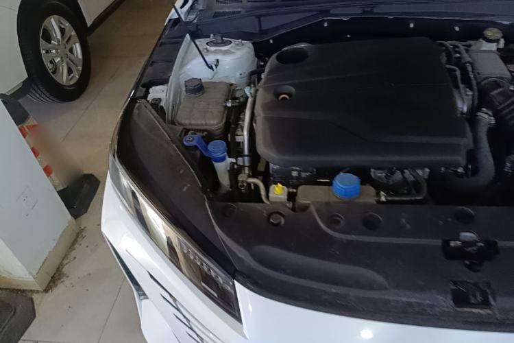 Used CHANGAN Eado 2024 1.5T GDI Automatic Flagship Edition Engine Bay Right
