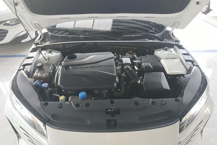 Used CHANGAN Eado 2024 1.5T GDI Automatic Prestige Edition Engine Bay
