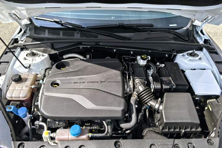 Used CHANGAN Eado 2024 1.5T GDI Automatic Prestige Edition Engine Bay
