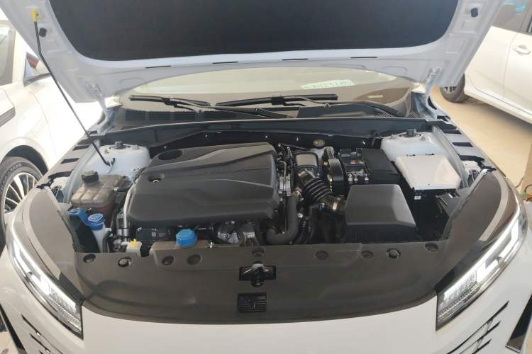 Used CHANGAN Eado 2024 1.5T GDI Automatic Prestige Edition Engine Bay