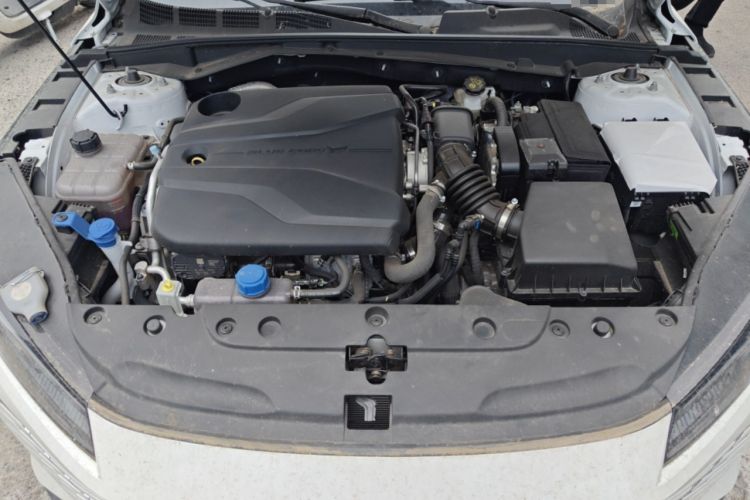 Used CHANGAN Eado 2024 1.5T GDI Automatic Prestige Edition Engine Bay