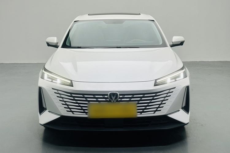 Used CHANGAN Eado 2024 1.5T GDI Automatic Flagship Edition Exterior 1