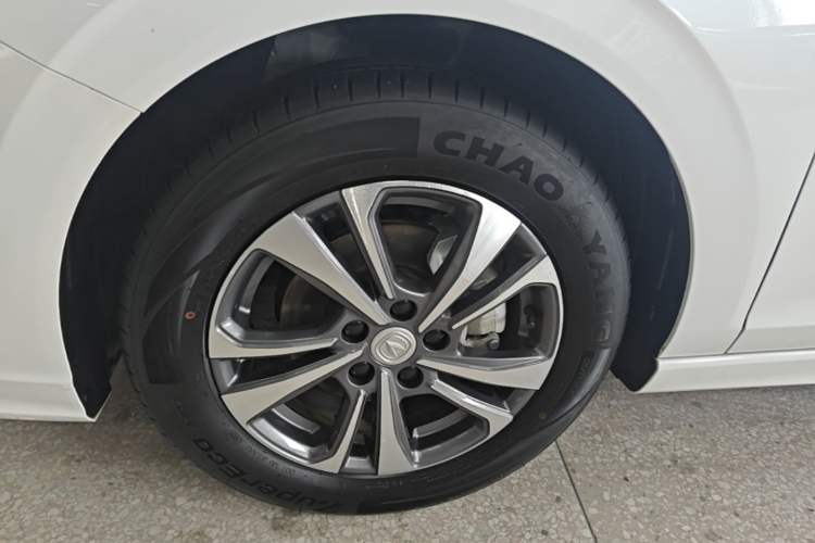 Used CHANGAN Eado 2024 PLUS Blue Whale NE 1.4T GDI DCT High-Energy Edition Exterior 4
