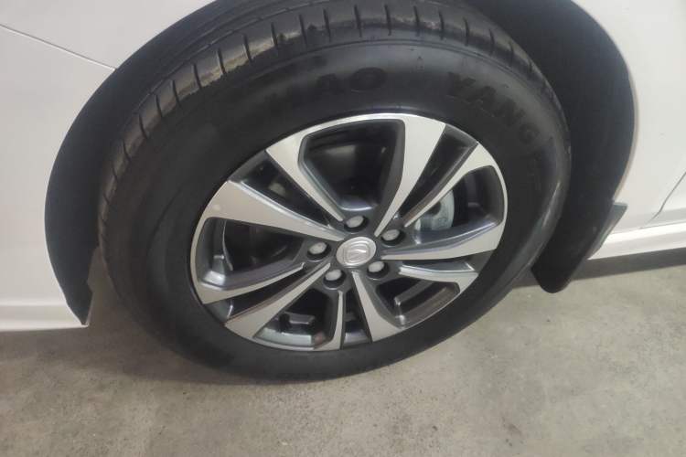 Used CHANGAN Eado 2024 PLUS Blue Whale NE 1.4T GDI DCT High-Energy Edition Exterior 4