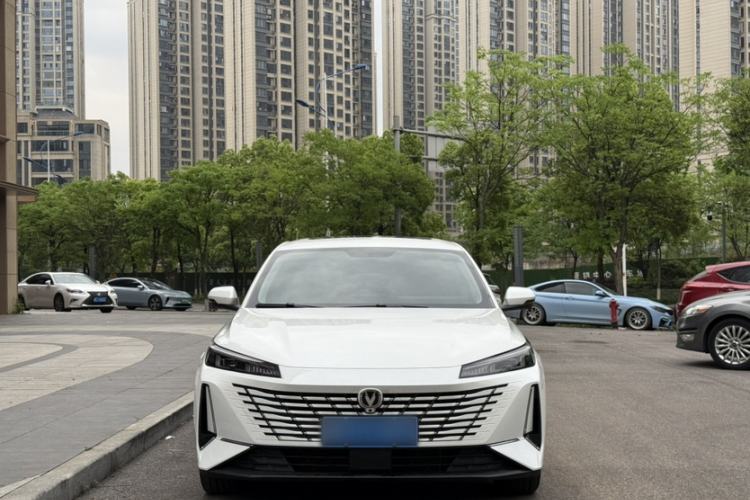 Used CHANGAN Eado 2024 1.5T GDI Automatic Prestige Edition Exterior 5