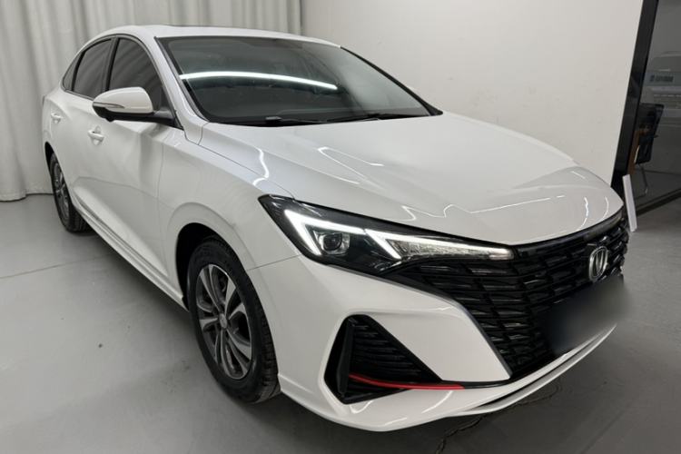Used CHANGAN Eado 2024 PLUS Blue Whale NE 1.4T GDI DCT High-Energy Edition Exterior 5