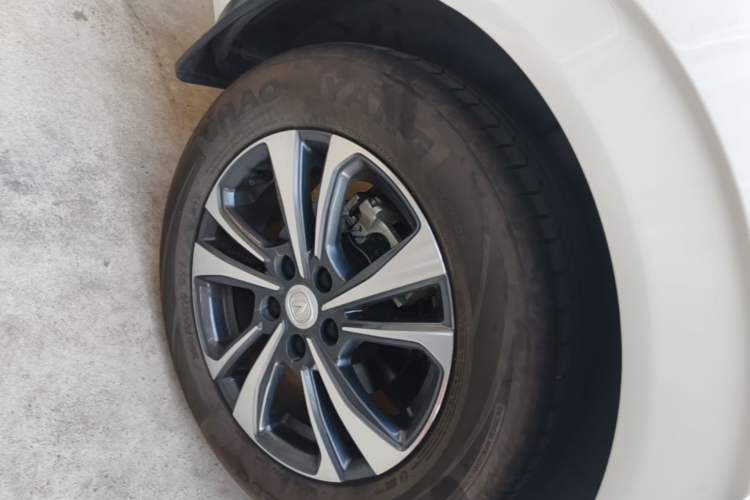 Used CHANGAN Eado 2024 PLUS Blue Whale NE 1.4T GDI DCT High-Energy Edition Exterior 5