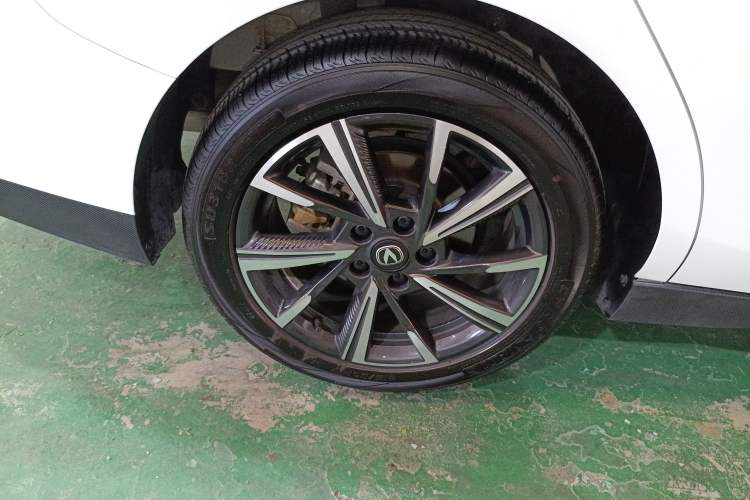 Used CHANGAN Eado 2024 1.5T GDI Automatic Prestige Edition Exterior 5