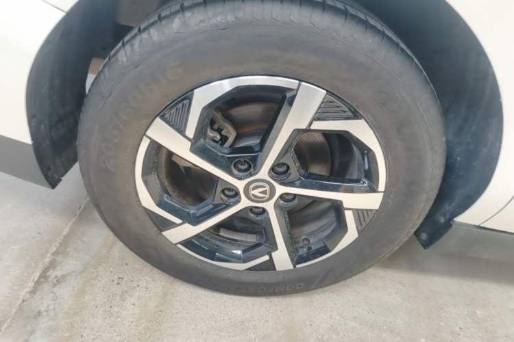 Used CHANGAN Eado 2024 1.5T GDI Automatic Enjoyment Edition Exterior 5