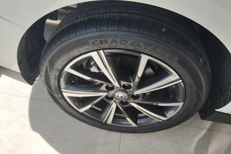Used CHANGAN Eado 2024 1.5T GDI Automatic Prestige Edition Exterior 5
