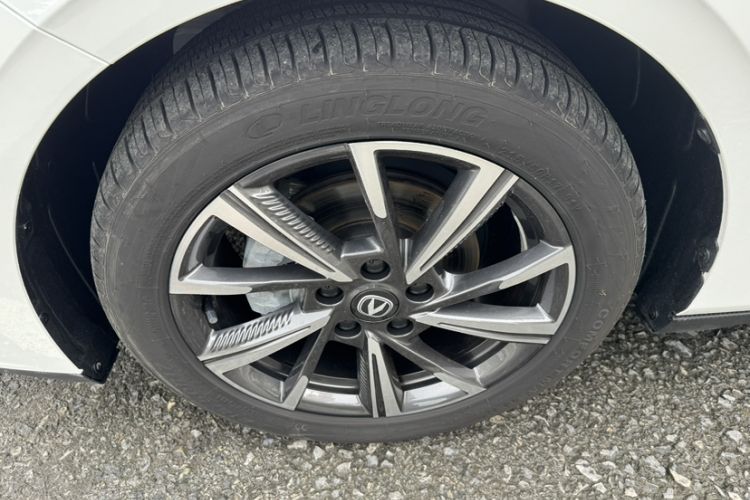Used CHANGAN Eado 2024 1.5T GDI Automatic Prestige Edition Exterior 6