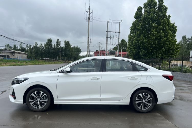 Used CHANGAN Eado 2024 PLUS Blue Whale NE 1.4T GDI DCT High-Energy Edition Exterior 6