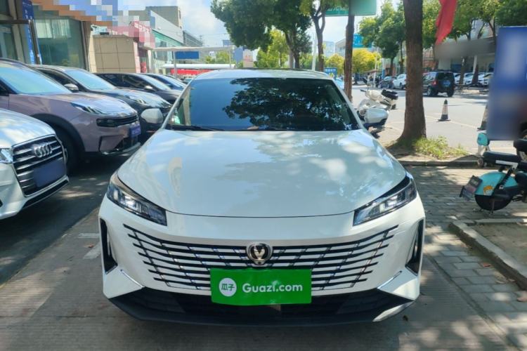 Used CHANGAN Eado 2024 1.5T GDI Automatic Flagship Edition Front