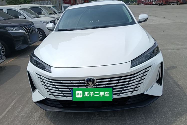 Used CHANGAN Eado 2024 1.5T GDI Automatic Prestige Edition Front