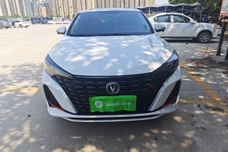 Used CHANGAN Eado 2024 PLUS Blue Whale NE 1.4T GDI DCT High-Energy Edition Front