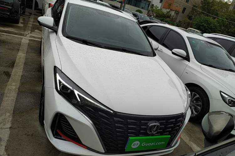 Used CHANGAN Eado 2024 PLUS Blue Whale NE 1.4T GDI DCT High-Energy Edition Front