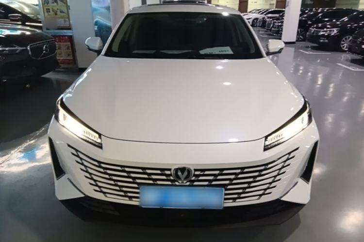 Used CHANGAN Eado 2024 1.5T GDI Automatic Prestige Edition Front