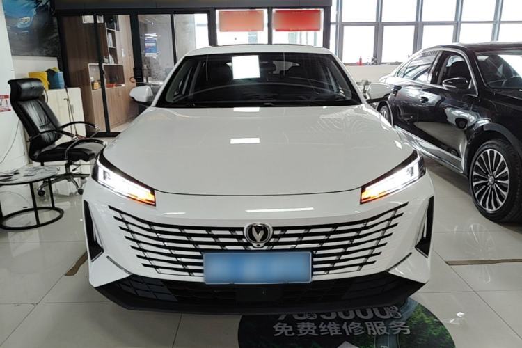 Used CHANGAN Eado 2024 1.5T GDI Automatic Flagship Edition Front