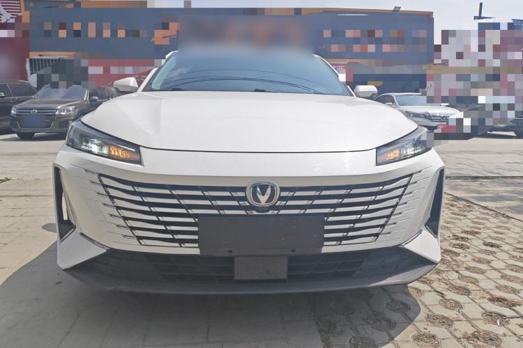 Used CHANGAN Eado 2024 1.5T GDI Automatic Flagship Edition Front