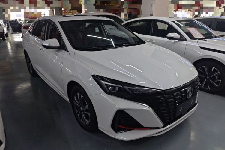 Used CHANGAN Eado 2024 PLUS Blue Whale NE 1.4T GDI DCT High-Energy Edition Front Right 45 Deg