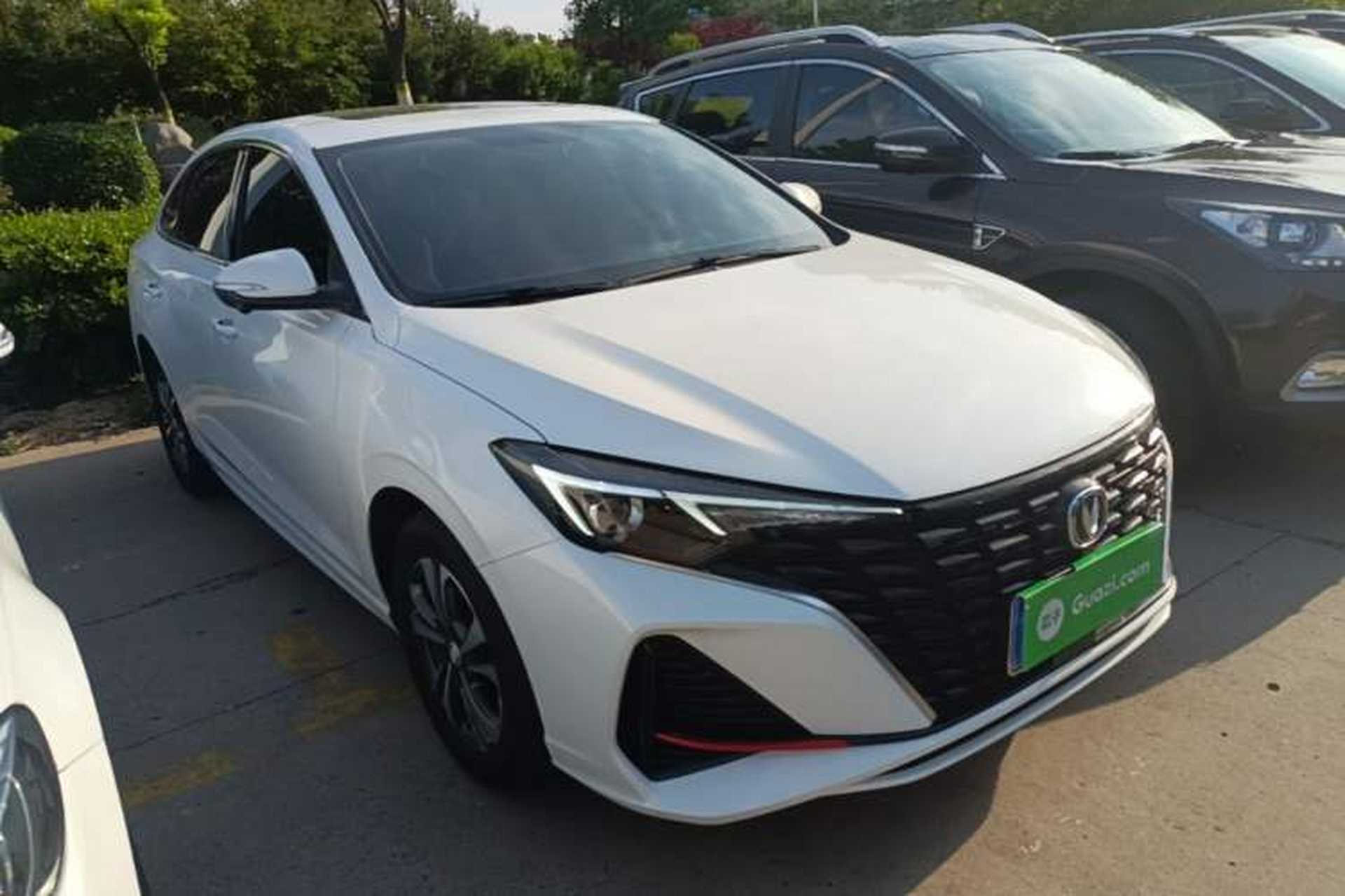 Used CHANGAN Eado 2024 PLUS Blue Whale NE 1.4T GDI DCT High-Energy Edition Front Right 45 Deg