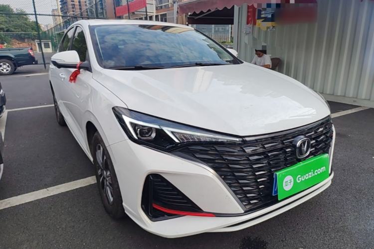 Used CHANGAN Eado 2024 PLUS Blue Whale NE 1.4T GDI DCT High-Energy Edition Front Right 45 Deg