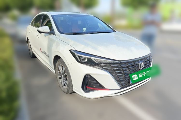 Used CHANGAN Eado 2024 PLUS Blue Whale NE 1.4T GDI DCT High-Energy Edition Front Right 45 Deg