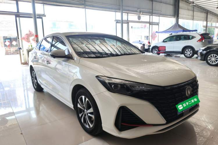 Used CHANGAN Eado 2024 PLUS Blue Whale NE 1.4T GDI DCT High-Energy Edition Front Right 45 Deg