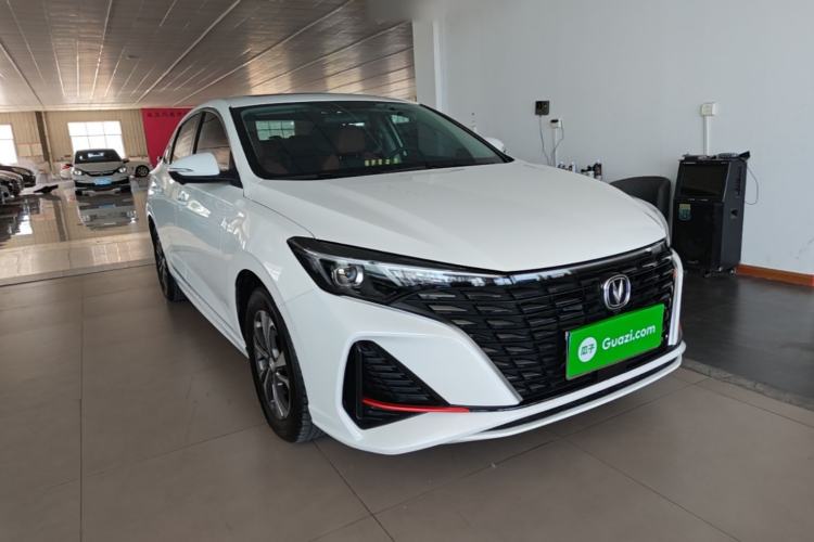 Used CHANGAN Eado 2024 PLUS Blue Whale NE 1.4T GDI DCT High-Energy Edition Front Right 45 Deg