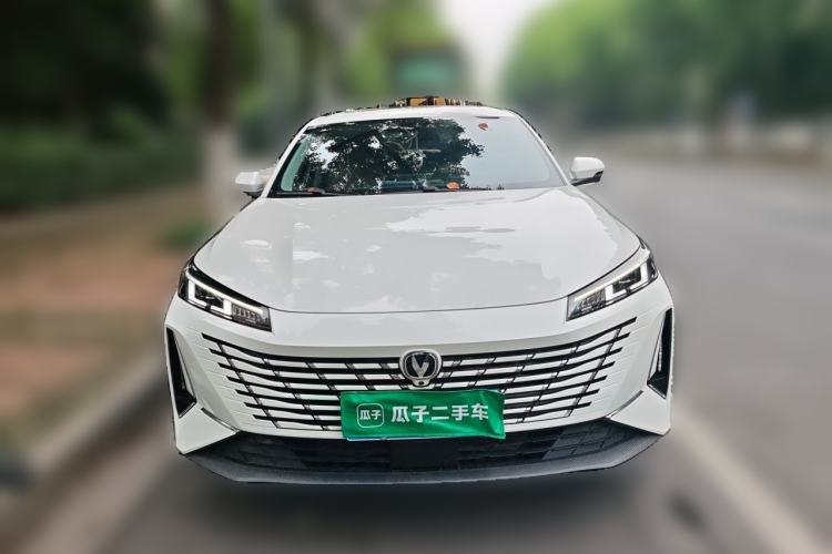 Used CHANGAN Eado 2024 1.5T GDI Automatic Flagship Edition Front
