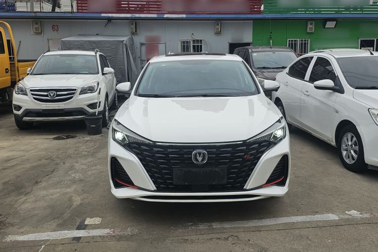 Used CHANGAN Eado 2024 PLUS Blue Whale NE 1.4T GDI DCT High-Energy Edition Front