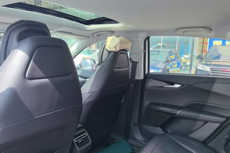 Used CHANGAN Eado 2024 1.5T GDI Automatic Prestige Edition Headliner
