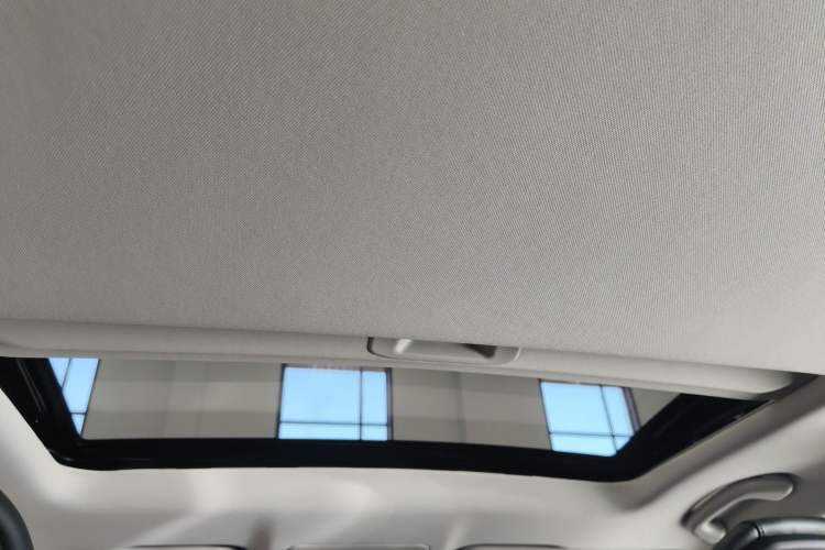 Used CHANGAN Eado 2024 1.5T GDI Automatic Prestige Edition Headliner